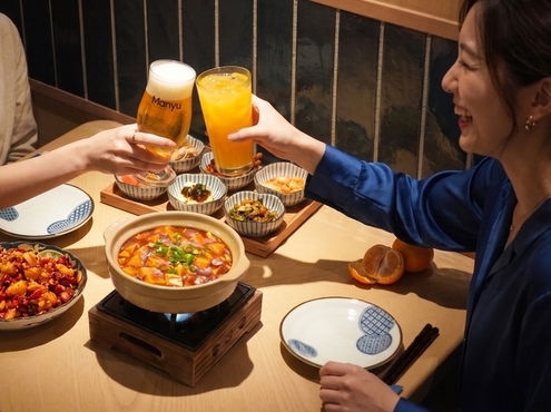 MANYUで料理を囲むひととき